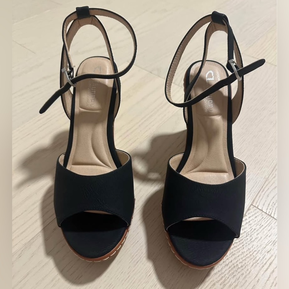 Chinese Laundry Black Wedge Sandals